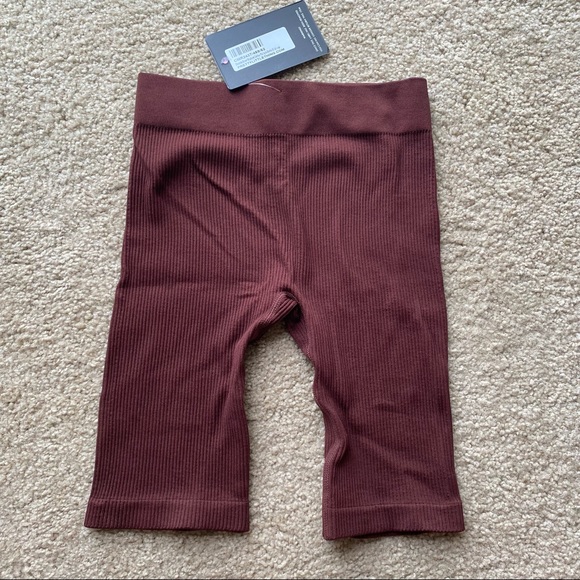 Chocolate Brown Ribbed Contour Bike Shorts - Picture 3 of 7